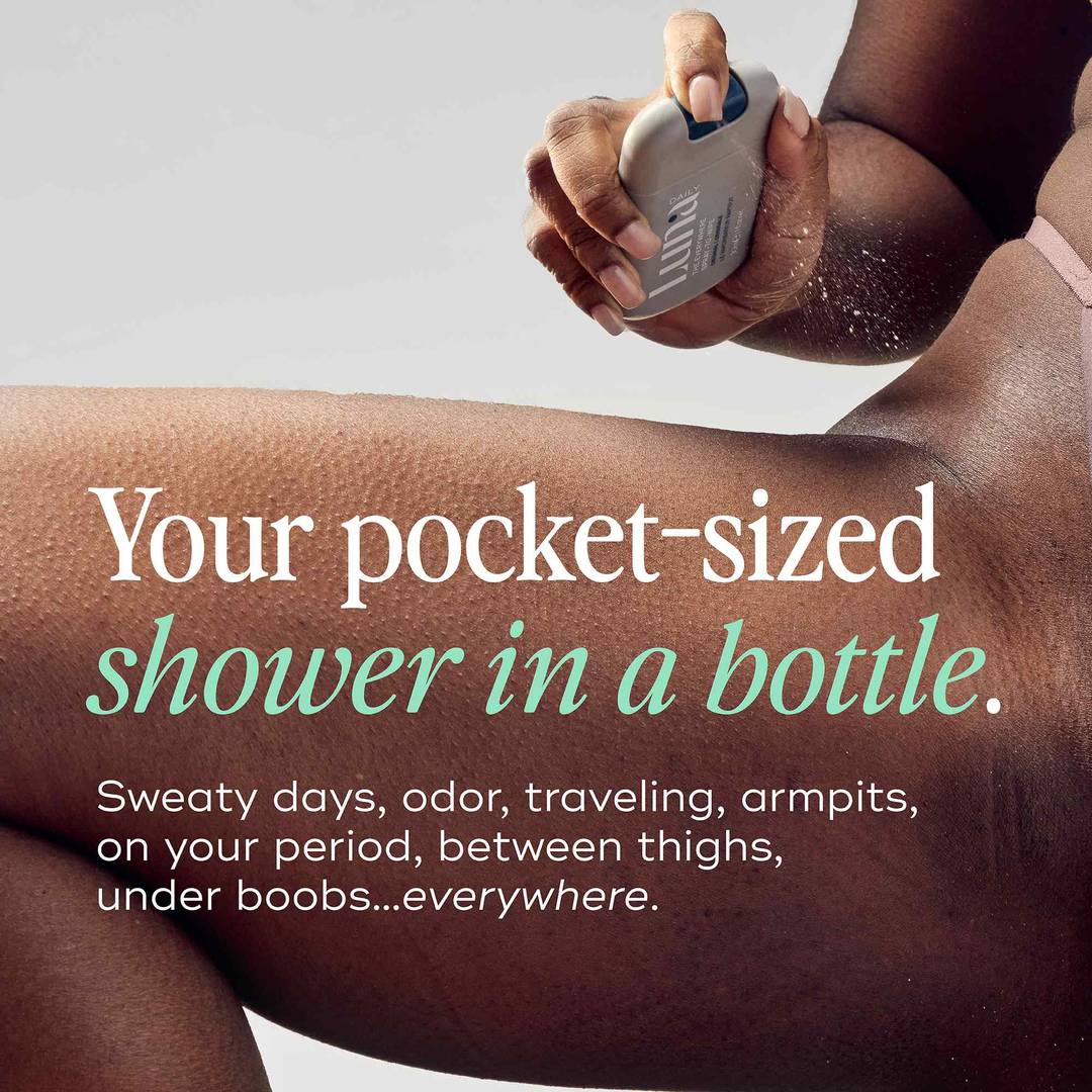 The Everywhere Spray-To-Wipe Mini + Lanyard